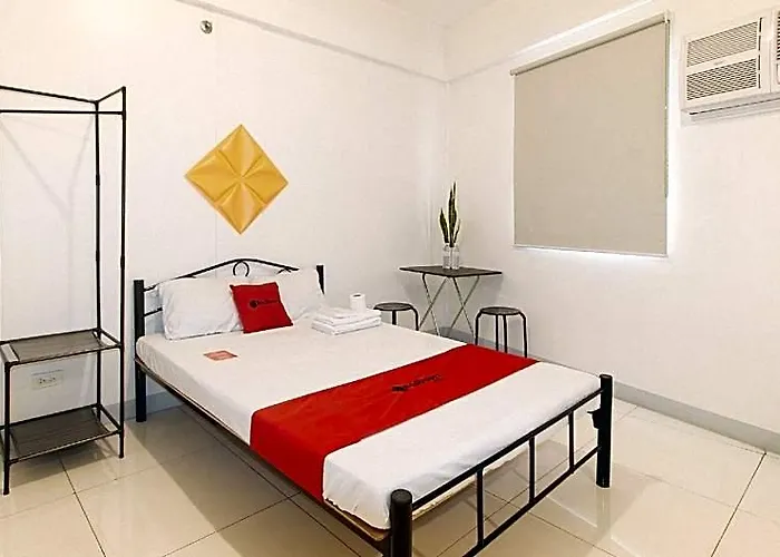 Reddoorz @ The Vjour Makati Hotel *